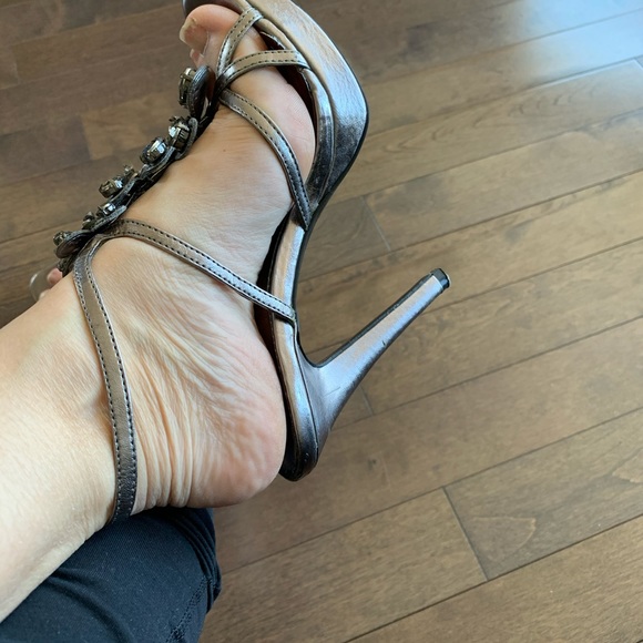 High heels shoes - Picture 3 of 3